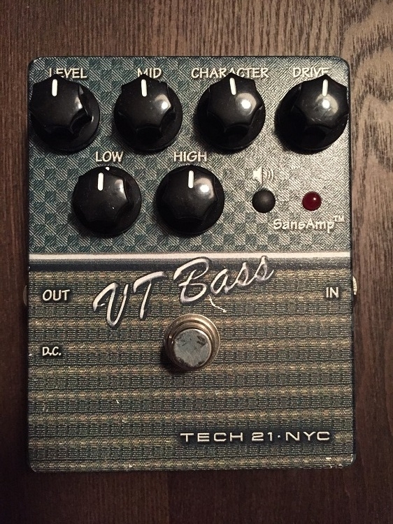 VT20Bass_zps2xws1riz.jpg
