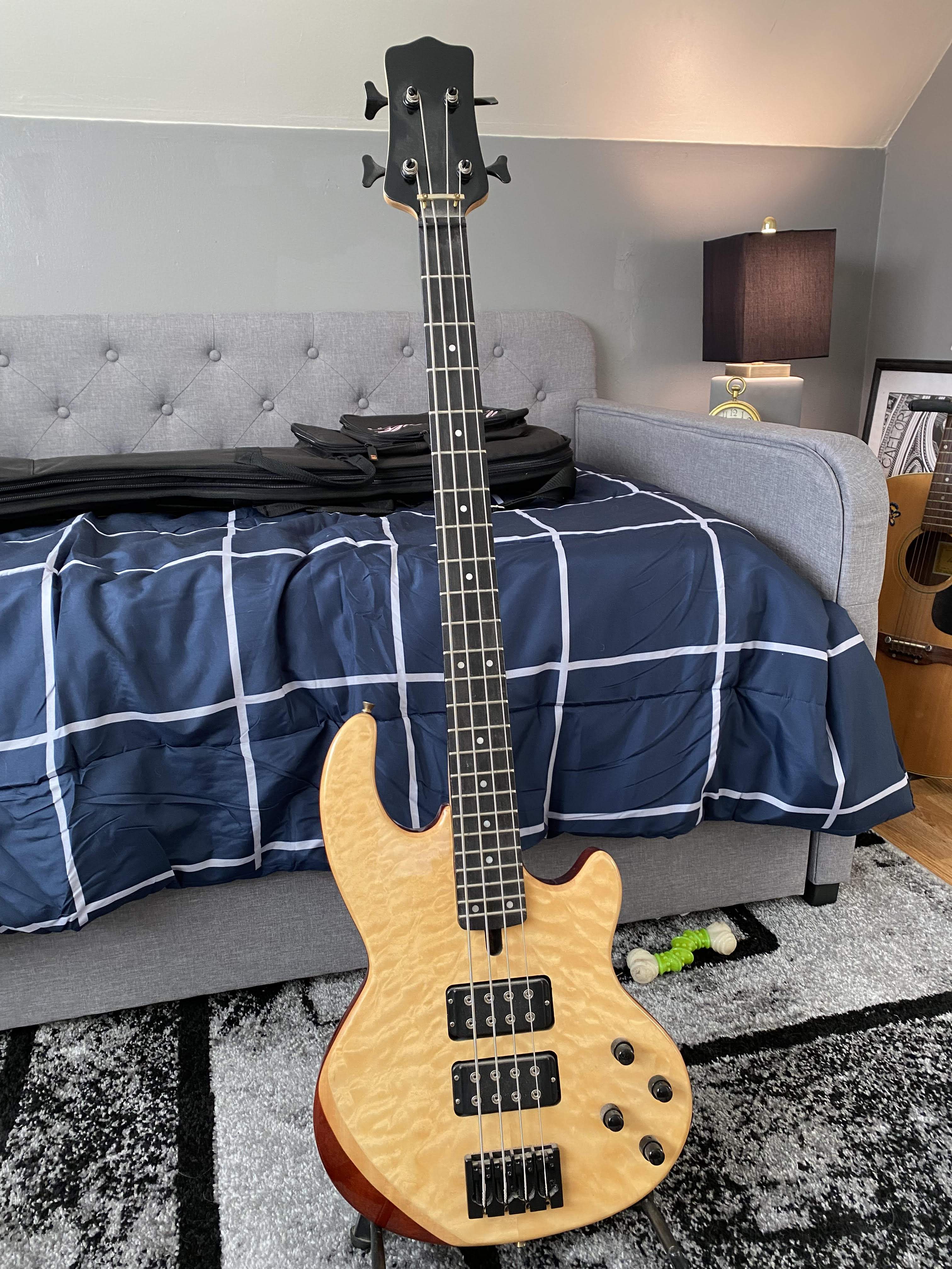 Bass_Front.jpg