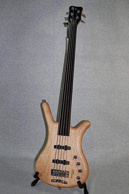 warwickfretless.jpg