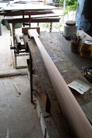 4x2bassbench.jpg