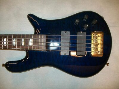 USED SPECTOR BASS 001.jpg