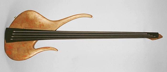 PagelliFretless.jpg