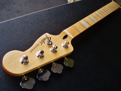 2011 Fender MAPLE Precision neck, loaded, mint!! FREE SHIPPING!