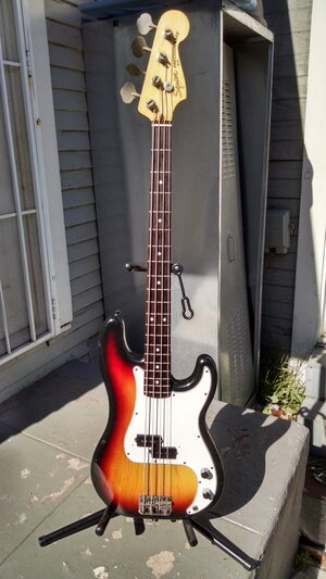 1984 SQ Japan Made Squier Precision bass-Sunburst