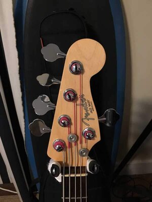 headstock.jpg
