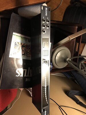 Sabine rt-7100 rack tuner