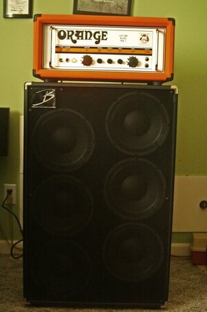 FS-Orange AD200B w/ road case and Bergantino NV610