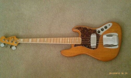 1978jazzbass2.jpg