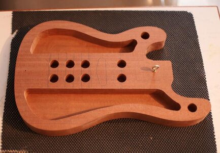 GroveGuitarsFreekbassReverseAtlas51P_4_zpseeifhlu4.jpg