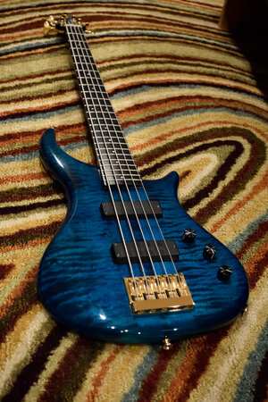 1992 Pedulla Thunderbass T5-SB