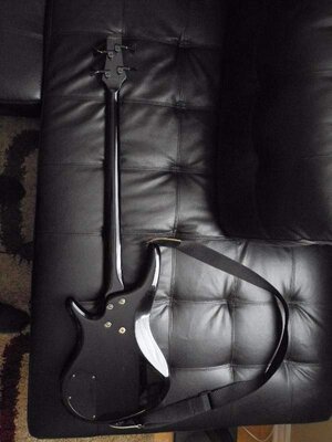 ibanez2.JPG