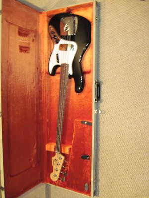 Fender 64 american vintage jazz bass