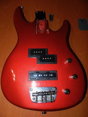 80's Peavey Foundation S Body (loaded)