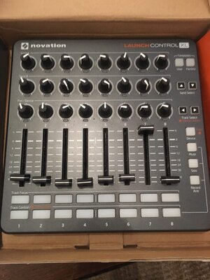 Novation Launch Control