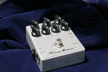 DarkGlass Vintage DeLuxe LE $225 shipped CONUS new low price