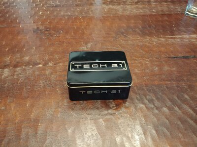 Tech 21 SansAmp VT Bass DI