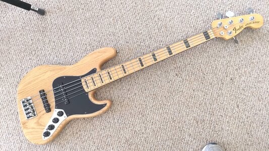 Fender American Deluxe V