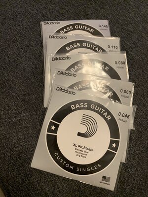 D’Addario custom gauge 5 string set