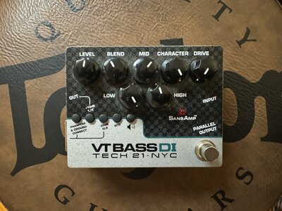 Tech 21 SansAmp VT Bass DI Pedal