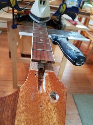 Teisco fretboard removal 3.jpg Teisco fretboard removal 3.jpg