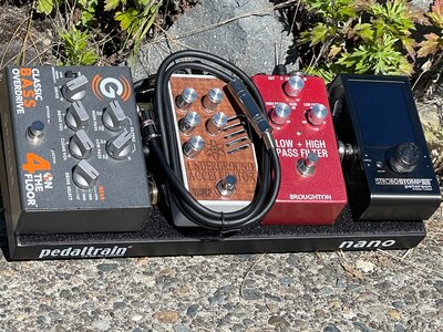 2025_pedalboard.JPG