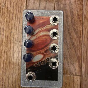 Saturnworks Active Buffered mono 4 channel split and mono 4 channel mix blender