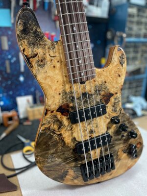 LEH Bass 5 Strings