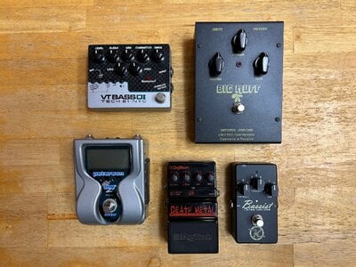 pedal dump: Big Muff Pi, VT Bass DI, StroboStomp, Heavy Metal