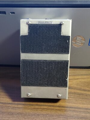 Origin_Effects_BassRIG_Super_Vintage_02.jpg
