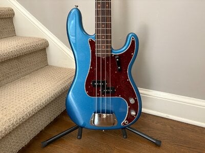Fender American Original 60's PBass - Lake Placid Blue!!