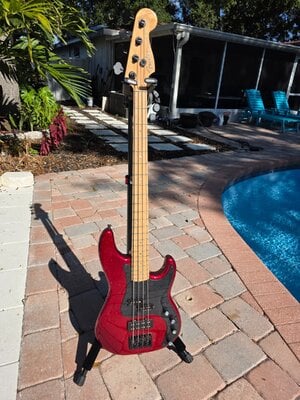 Fender American Precision Deluxe 2007