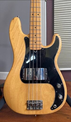 1998 Fender American Standard Precision Bass – Natural Ash / Maple – 4-String