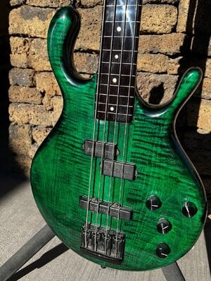 1990 Pedulla Buzz 4 Emerald Green Restored