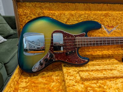 Fender Custom Shop 62' Jazz Bass - Surf Green Burst