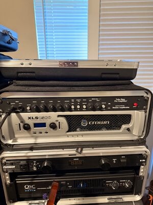 BUNDLE! Demeter VTBP-201S & Crown XLS1500 in new Gator Rack