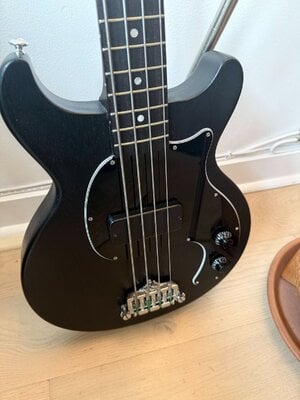 Gibson Les Paul Jr DC Tribute Bass