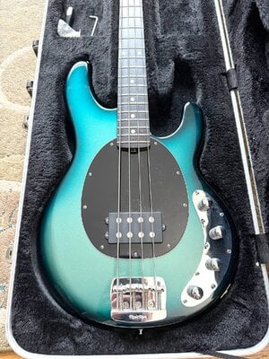 Ernie Ball Musicman Stingray Special 4H - Rare Finish!!