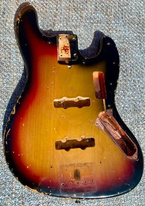 1972 Fender Jazz Bass original vintage body CBS 1970s 4 bolt