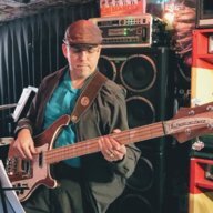 Fender4000