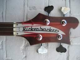 Rickenbackerman