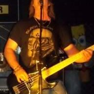 fenderbass70