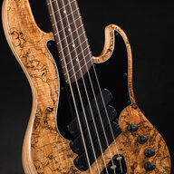 Bassheart365