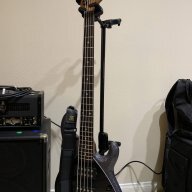 reynplaysbass