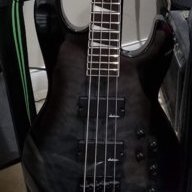 MommyPlaysBass