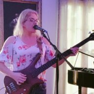 Lady4string