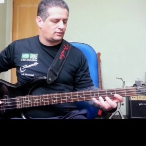 Raul Seixas - Canceriano Sem Lar (no BAIXO com Tablatura) bass cover tab - YouTube