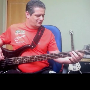 Jaspion - Tema de Abertura Em Português (no BAIXO com Tablatura) bass cover tab - YouTube