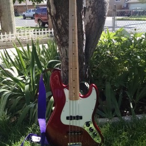MIM Jazz Bass