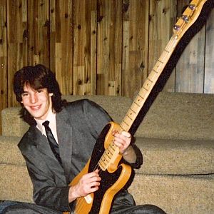 Ignore the 80s style - My missing tele :(