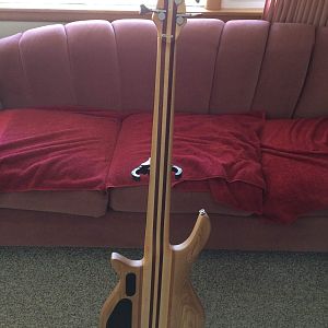 Hadean Vickers NM Bass